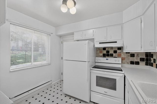 9929 Bunker Hill Drive C, St Louis, MO 63123