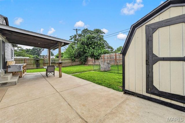 9713 Shuffle Drive, Affton, MO 63123