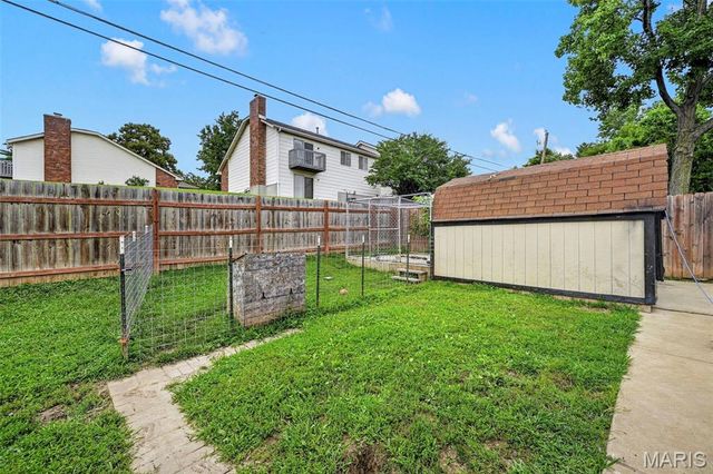 9713 Shuffle Drive, Affton, MO 63123