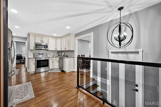 9713 Shuffle Drive, Affton, MO 63123