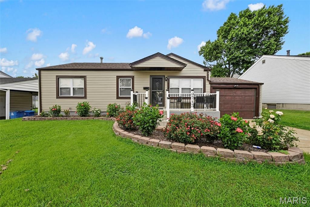 9713 Shuffle Drive, Affton, MO 63123