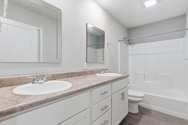 1325 W Brower Street, Springfield, MO 65802