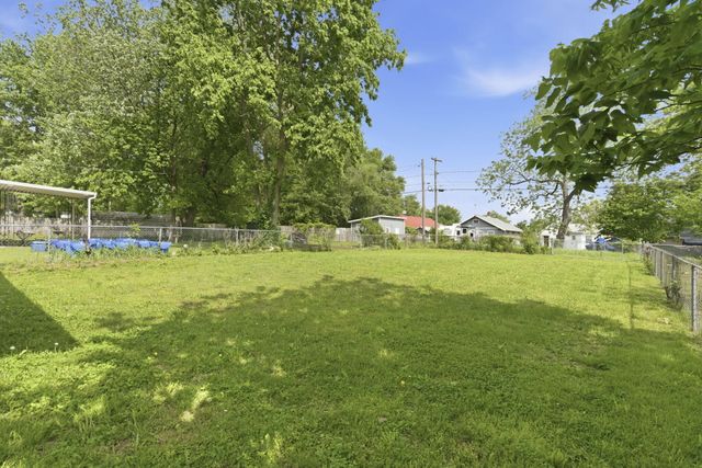 1325 W Brower Street, Springfield, MO 65802