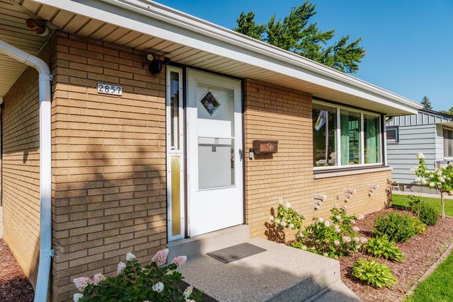 2857 S 67th STREET, Milwaukee, WI 53219