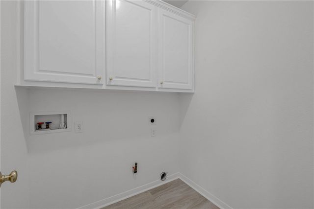 305 Stone Chase Court, College Station, TX 77845