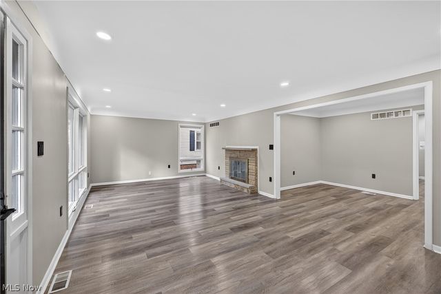 19871 Upper Valley Drive, Euclid, OH 44117