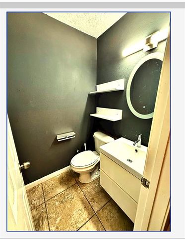 1806 Avenue D, Dickinson, TX 77539