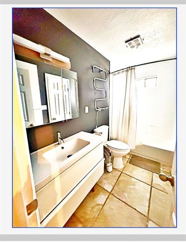 1806 Avenue D, Dickinson, TX 77539