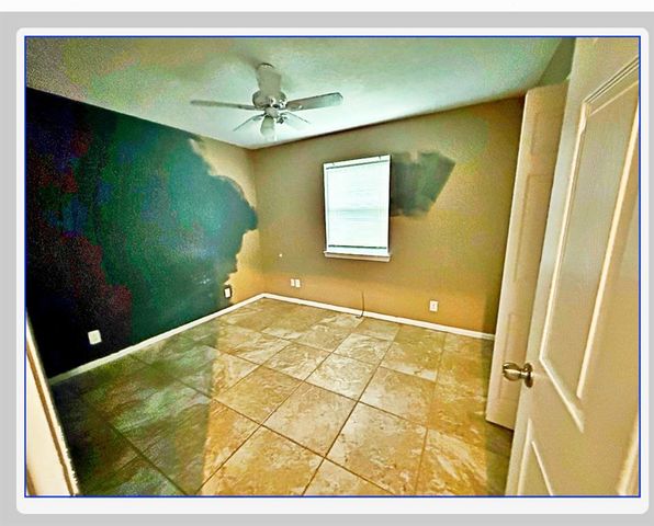 1806 Avenue D, Dickinson, TX 77539