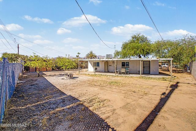 4041 N Ray Place, Tucson, AZ 85705