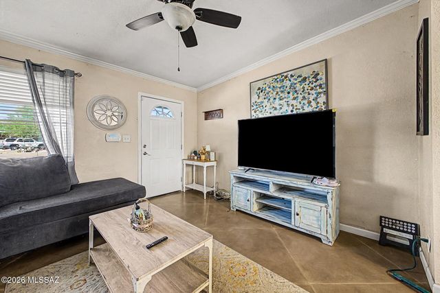 4041 N Ray Place, Tucson, AZ 85705