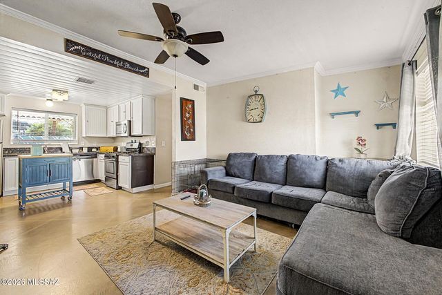 4041 N Ray Place, Tucson, AZ 85705