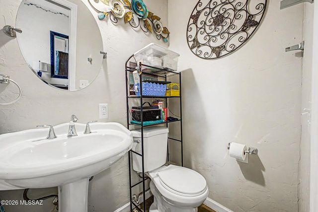 4041 N Ray Place, Tucson, AZ 85705