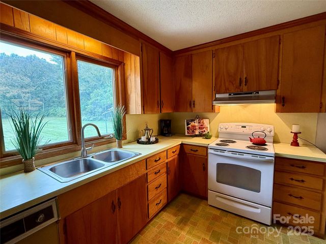 114 Huffstetler Road, Gastonia, NC 28056