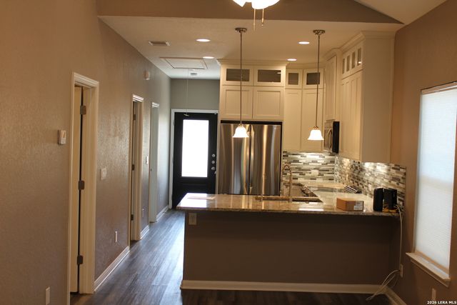 1303 LOMBRANO ST, San Antonio, TX 78207