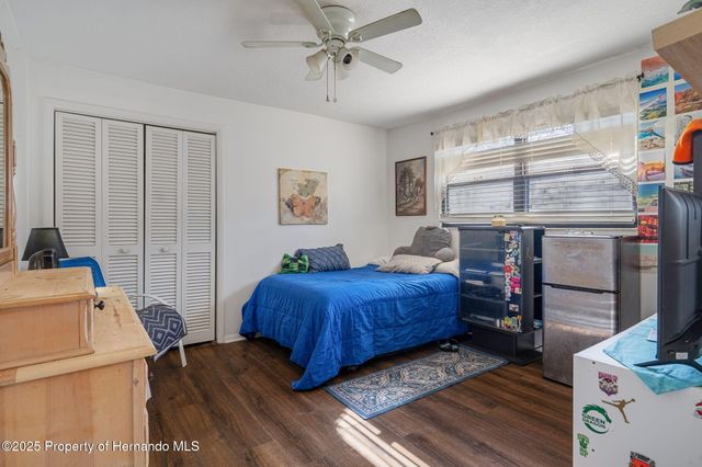 7311 Edinburgh Way, Spring Hill, FL 34613