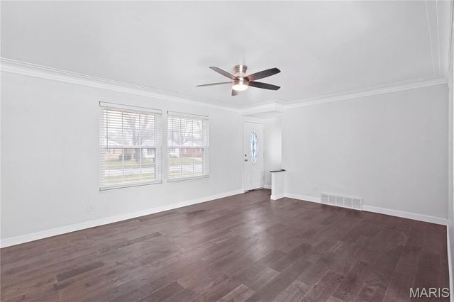 2436 Pershall Road, St Louis, MO 63136