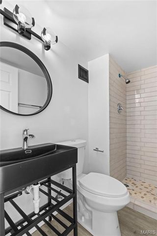 2436 Pershall Road, St Louis, MO 63136