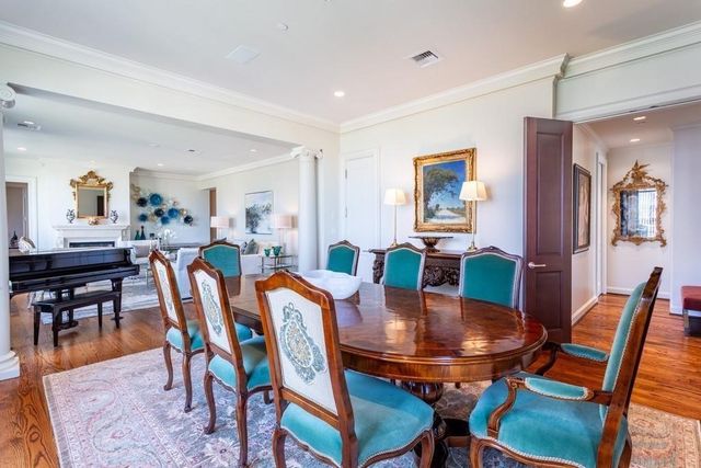 2525 N PEARL Street 1201, Dallas, TX 75201