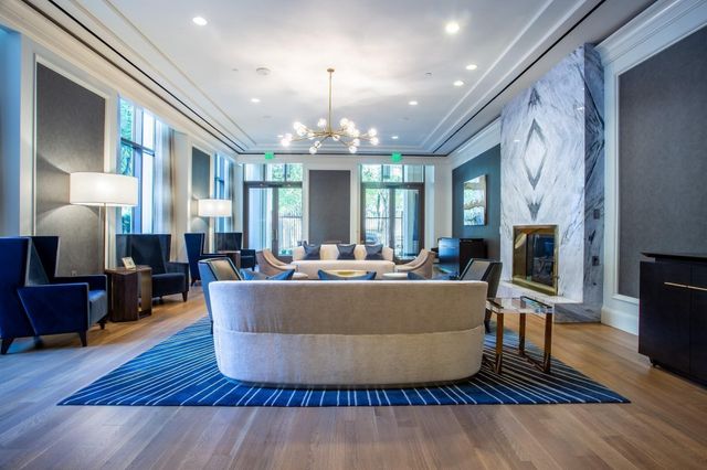 2525 N PEARL Street 1201, Dallas, TX 75201