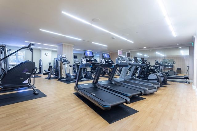 2525 N PEARL Street 1201, Dallas, TX 75201