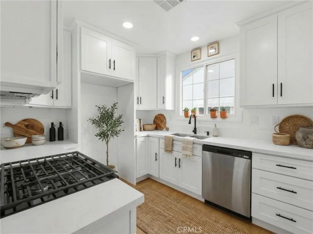 2917 Del Amo, Lakewood, CA 90712