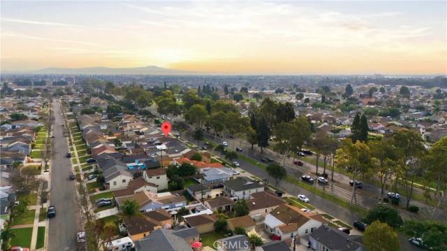 2917 Del Amo, Lakewood, CA 90712