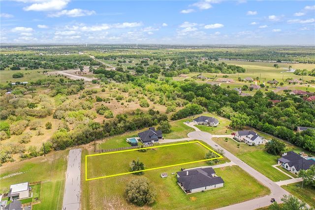 5445 Legend Oaks Court, College Station, TX 77845