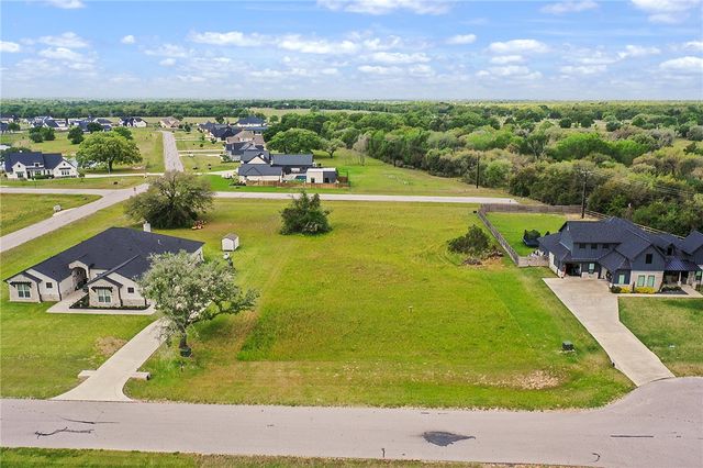 5445 Legend Oaks Court, College Station, TX 77845