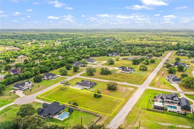 5445 Legend Oaks Court, College Station, TX 77845