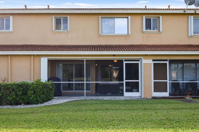 6125 Eaton Street, West Palm Beach, FL 33411