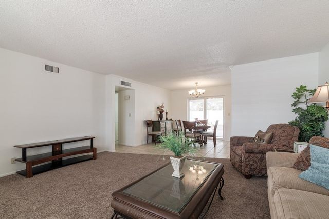 4422 E Escondido Avenue, Mesa, AZ 85206