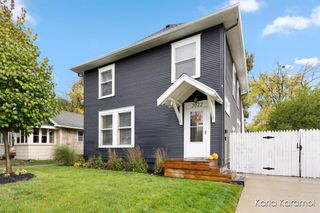 2022 Edgewood Avenue, Grand Rapids, MI 49505