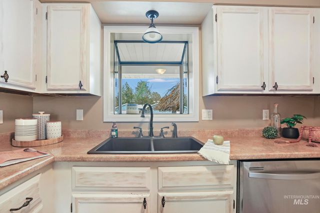 1143 Starfire, Twin Falls, ID 83301