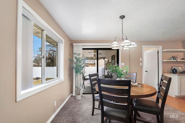 1143 Starfire, Twin Falls, ID 83301