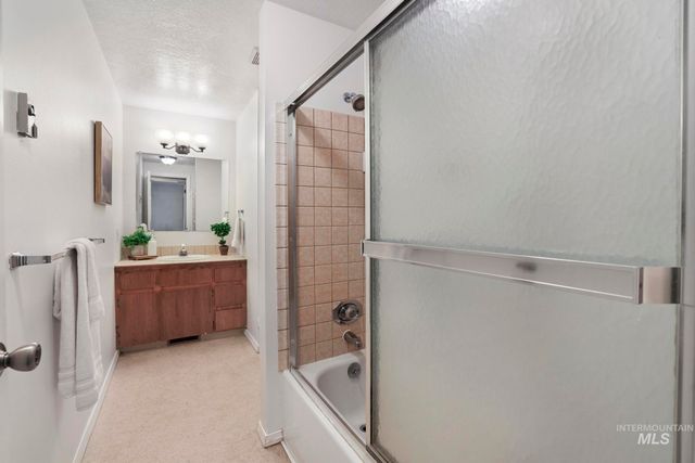 1143 Starfire, Twin Falls, ID 83301