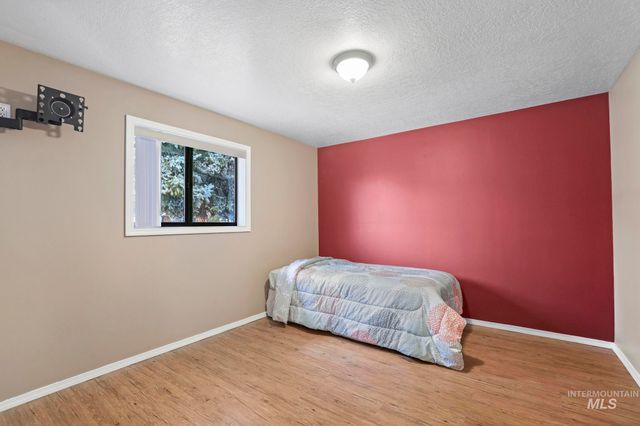 1143 Starfire, Twin Falls, ID 83301