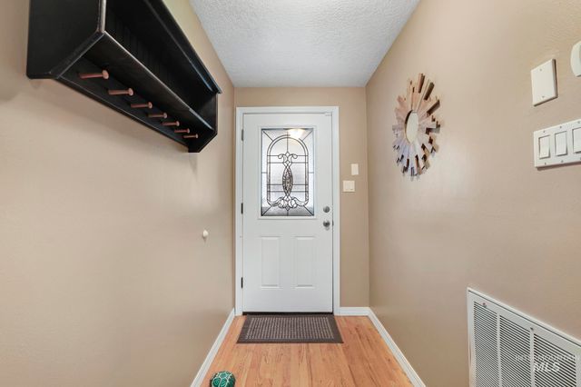 1143 Starfire, Twin Falls, ID 83301