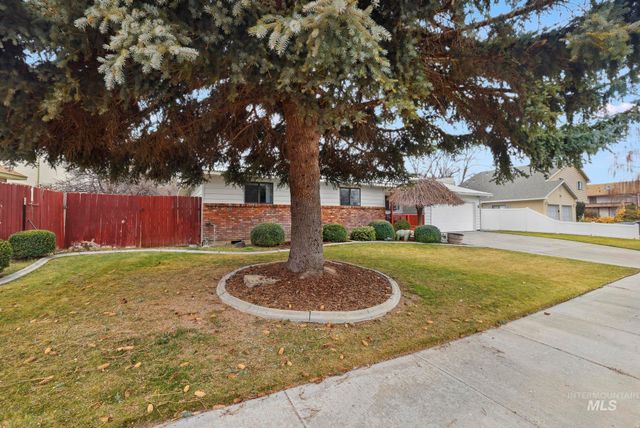 1143 Starfire, Twin Falls, ID 83301