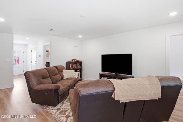 10504 Glade Cove, Gulfport, MS 39503