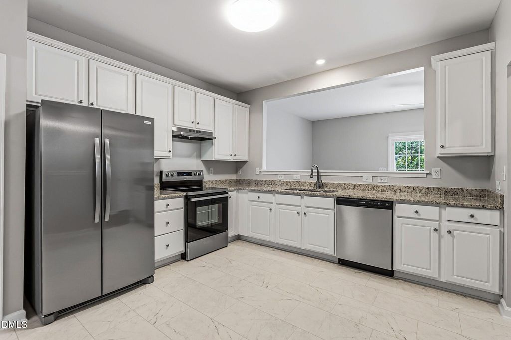 918 Cinnamon Drive, Durham, NC 27713