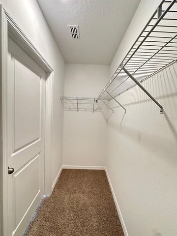 31206 MIDNIGHT SUN WAY, Wesley Chapel, FL 33545