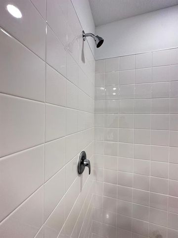 31206 MIDNIGHT SUN WAY, Wesley Chapel, FL 33545