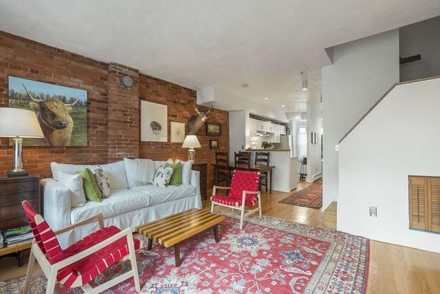 26 Bigelow St A, Cambridge, MA 02139