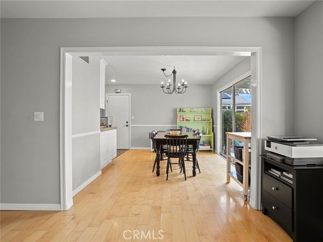 9710 Lubao Avenue, Chatsworth (los Angeles), CA 91311