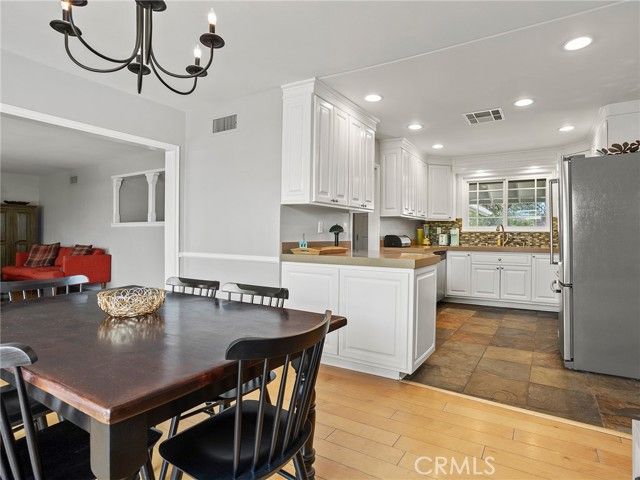 9710 Lubao Avenue, Chatsworth (los Angeles), CA 91311