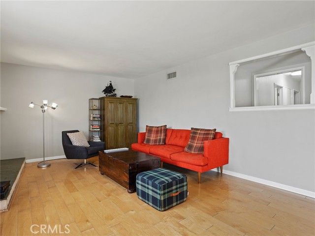 9710 Lubao Avenue, Chatsworth (los Angeles), CA 91311