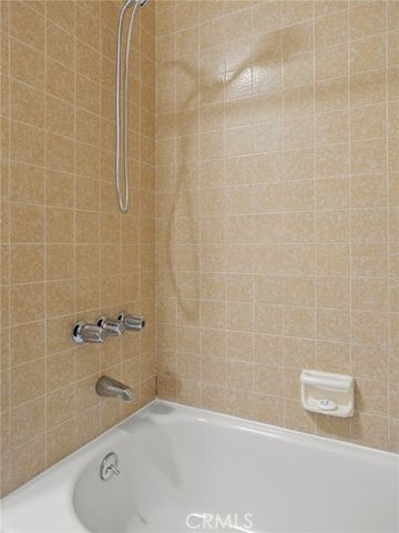 9710 Lubao Avenue, Chatsworth (los Angeles), CA 91311