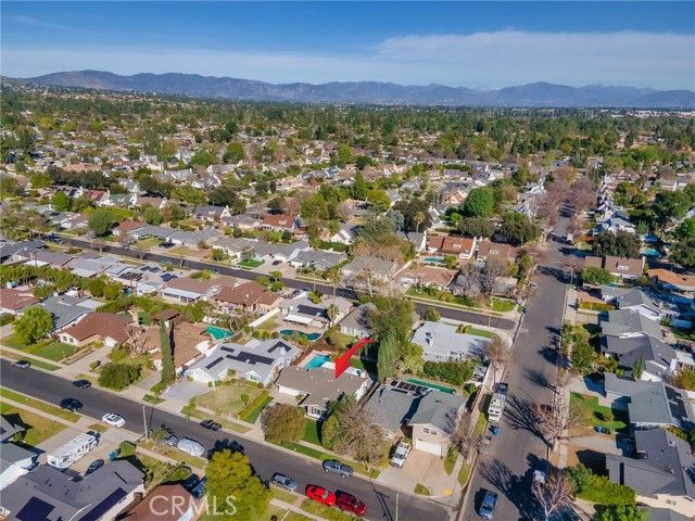 9710 Lubao Avenue, Chatsworth (los Angeles), CA 91311