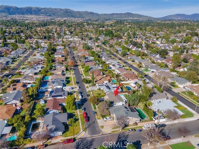 9710 Lubao Avenue, Chatsworth (los Angeles), CA 91311